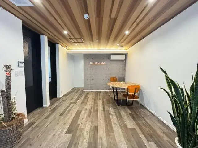 株式会社ヒトリンクス