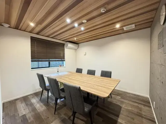 株式会社ヒトリンクス