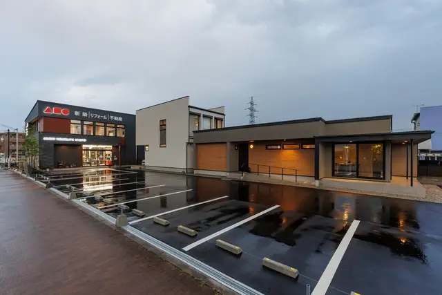 株式会社ホームライフ不動産　豊岡店