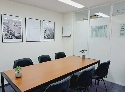 株式会社リズ・コンフィアンス