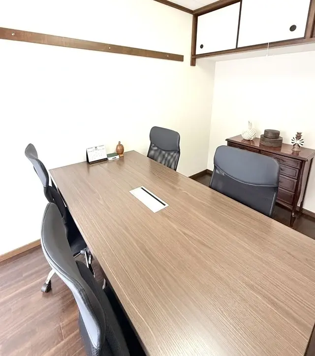 合同会社STR