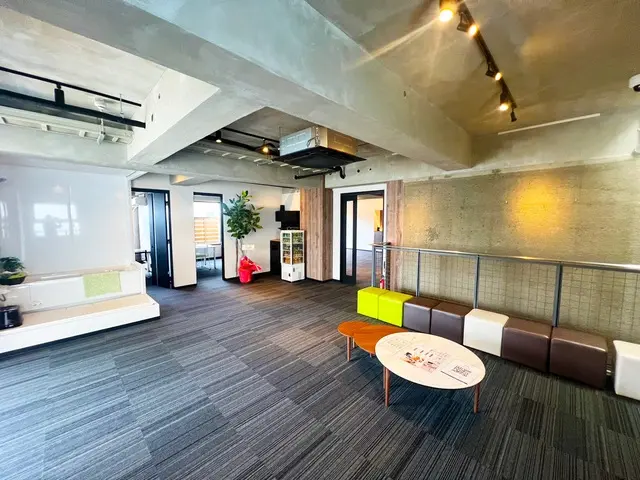 株式会社リウイルトラスト　本店