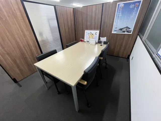 株式会社ライフォ