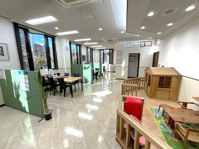 株式会社サンシャインハウス