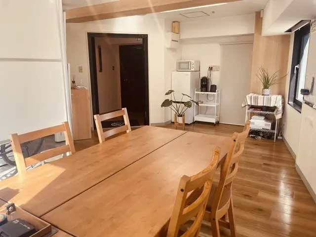 株式会社エース