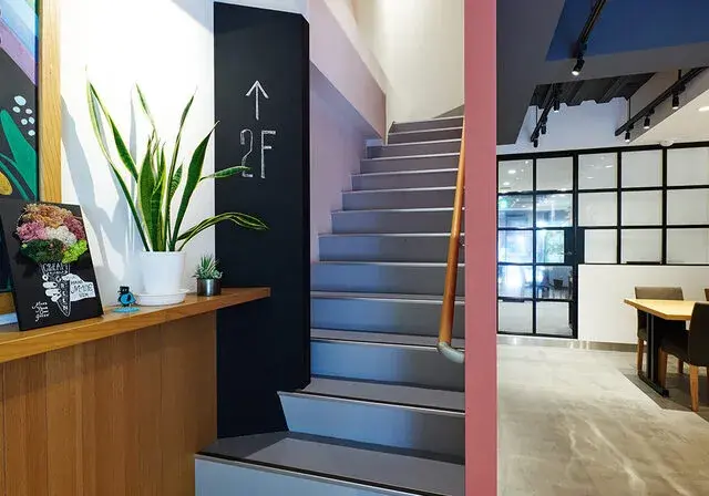 殖産ベスト株式会社　世田谷店