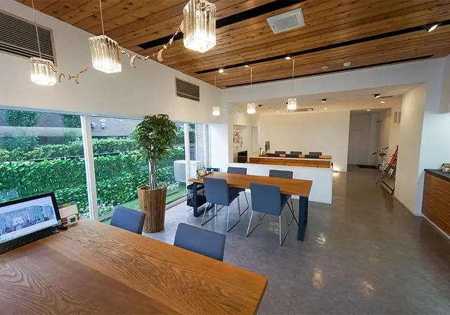 殖産ベスト株式会社　中野店