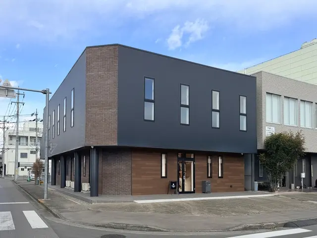 クラシカエル不動産　株式会社PLAYWORK