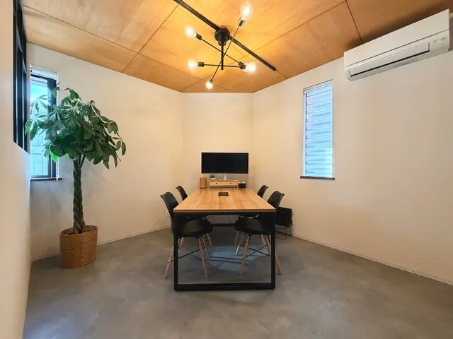 クラシカエル不動産　株式会社PLAYWORK