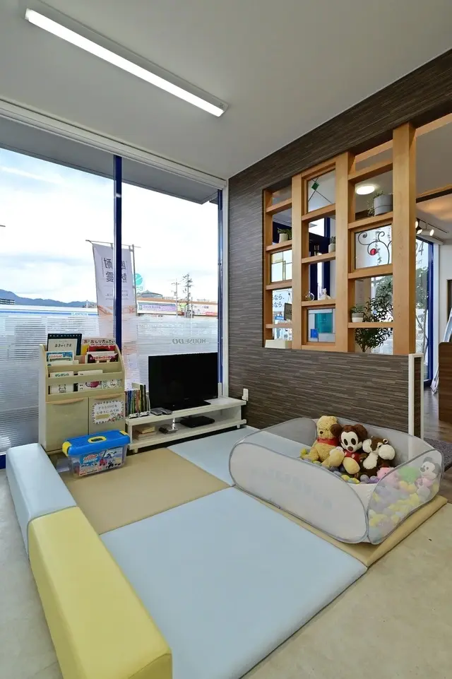 ハウスドゥ！出雲店　西日本ホーム株式会社