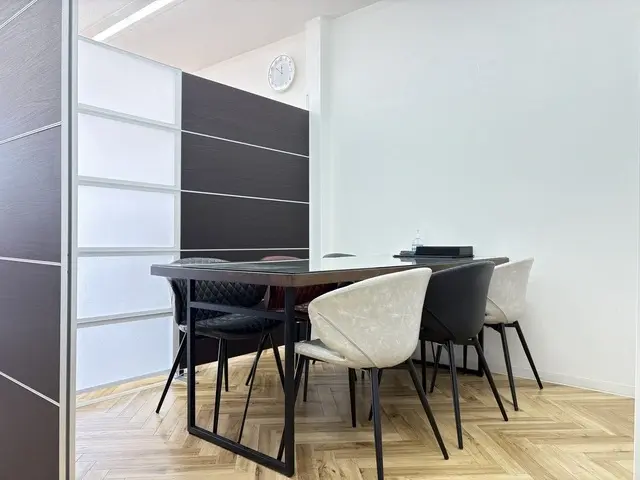 LIXIL不動産ショップ　株式会社ヒカリアホーム