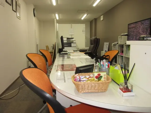 株式会社柳屋本店