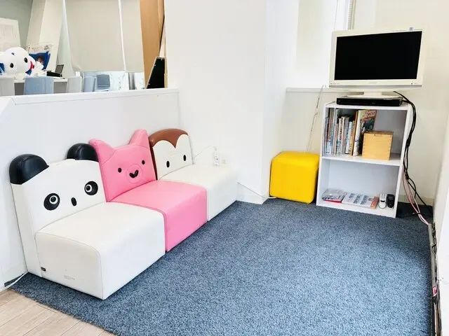 ウスイホーム株式会社 金沢文庫店