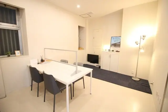 ウスイホーム株式会社　久里浜店