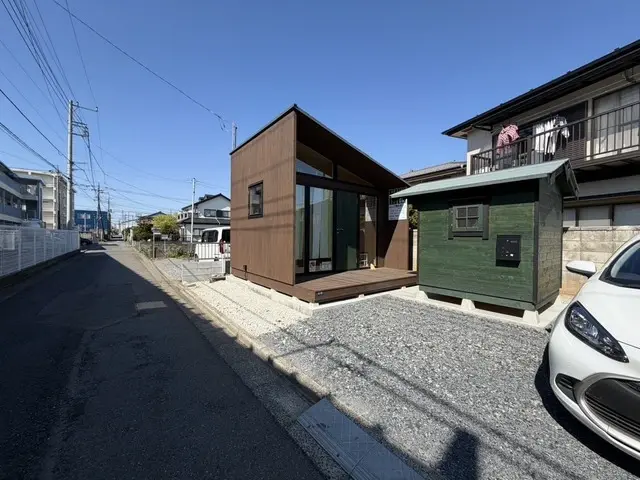 Living Base