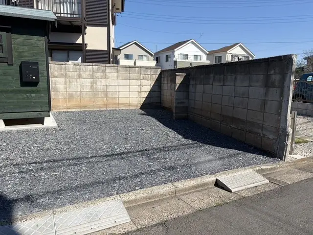 Living Base