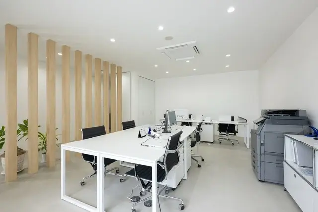 株式会社ファースト