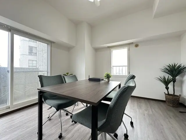 株式会社アクラス
