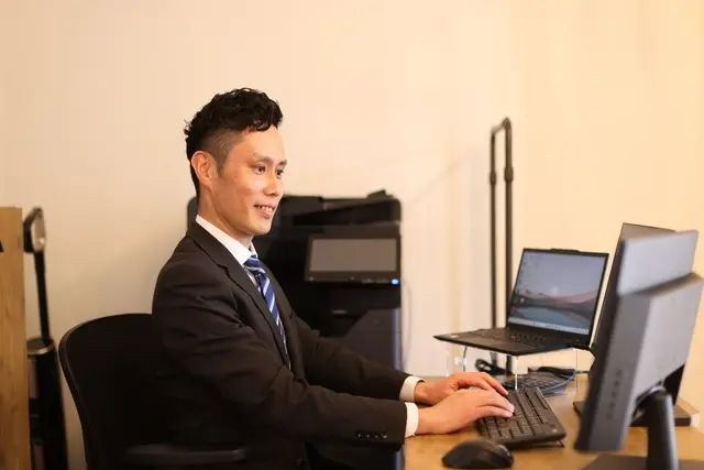 株式会社明朗