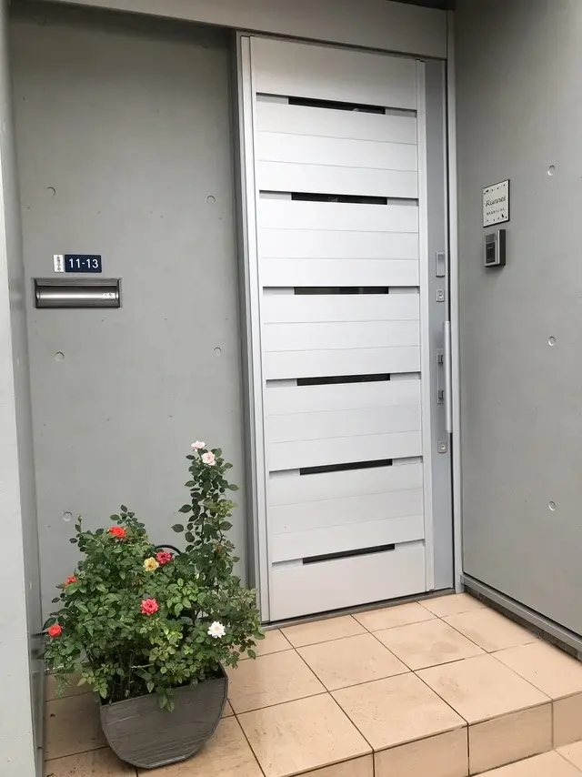 株式会社ランネル