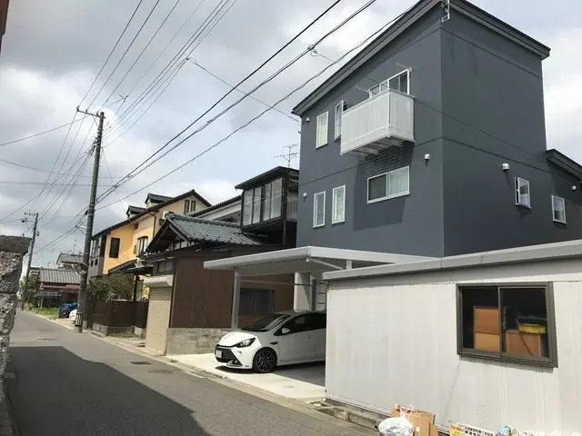 株式会社ランネル